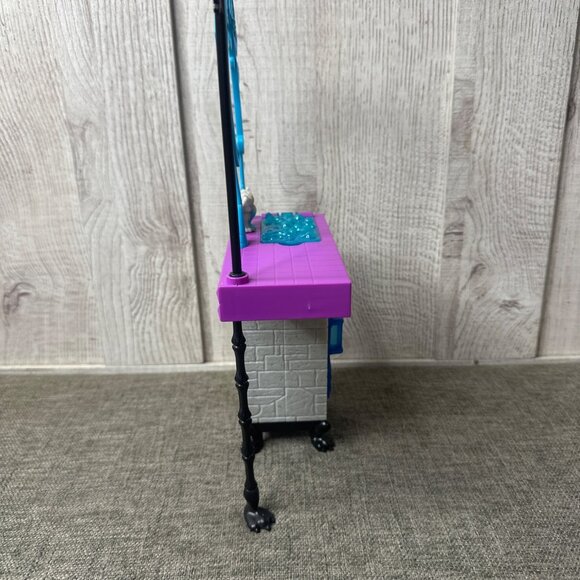 Monster High Doll Kitchen Sink Counter Fridge Playset Replacement - Picture 2 of 8